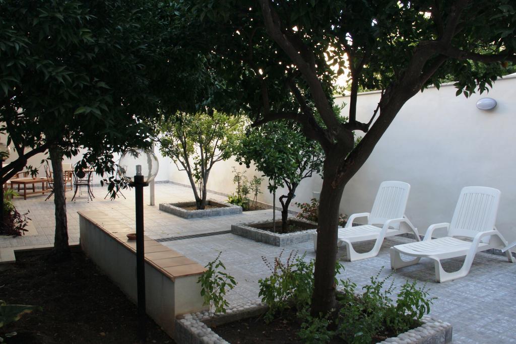 Il Giardinetto Acomodação com café da manhã Trapani Exterior foto